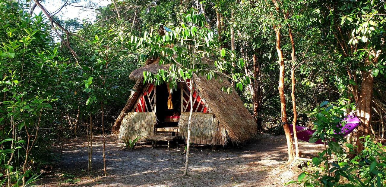 Готель Crusoe Koh Takiev Island Koh Ta Kiev Екстер'єр фото