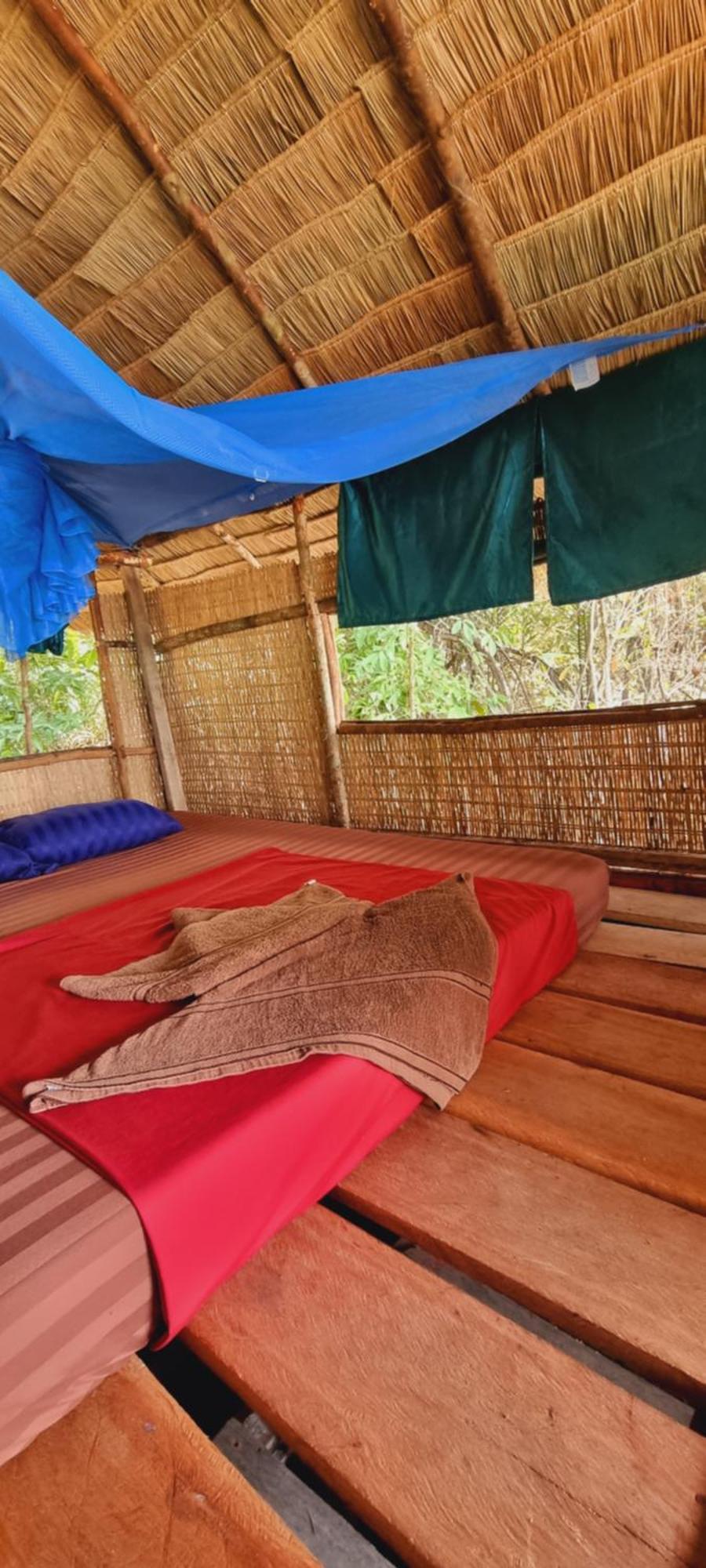 Готель Crusoe Koh Takiev Island Koh Ta Kiev Номер фото