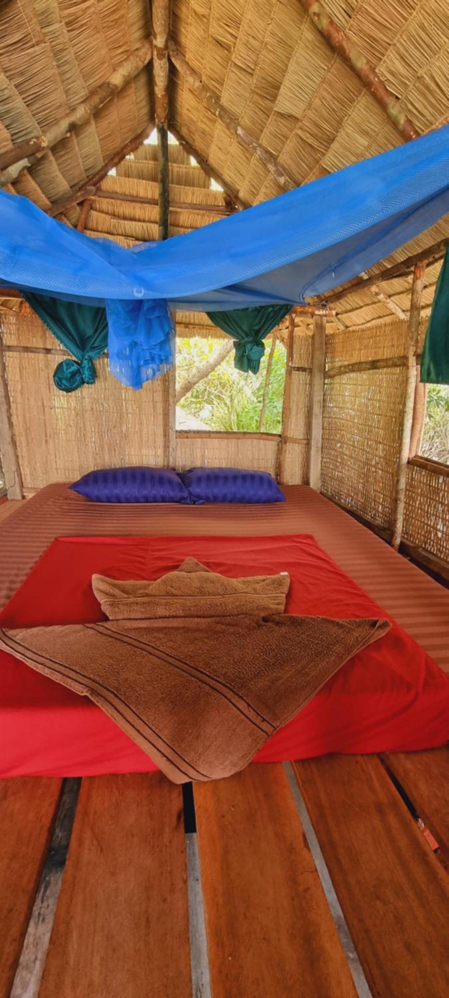 Готель Crusoe Koh Takiev Island Koh Ta Kiev Номер фото
