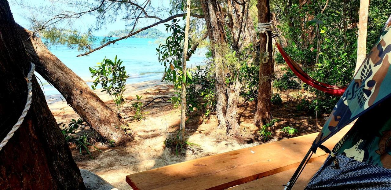 Готель Crusoe Koh Takiev Island Koh Ta Kiev Екстер'єр фото