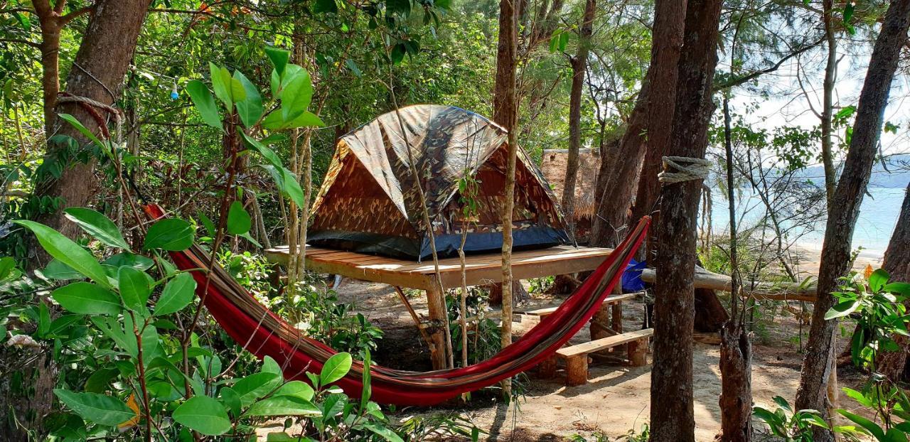 Готель Crusoe Koh Takiev Island Koh Ta Kiev Екстер'єр фото